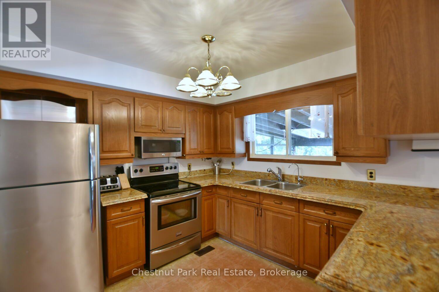 7802 36/37 Nottawasaga Side Road, Clearview, Ontario L0M 1P0 - Photo 22 - S13662540