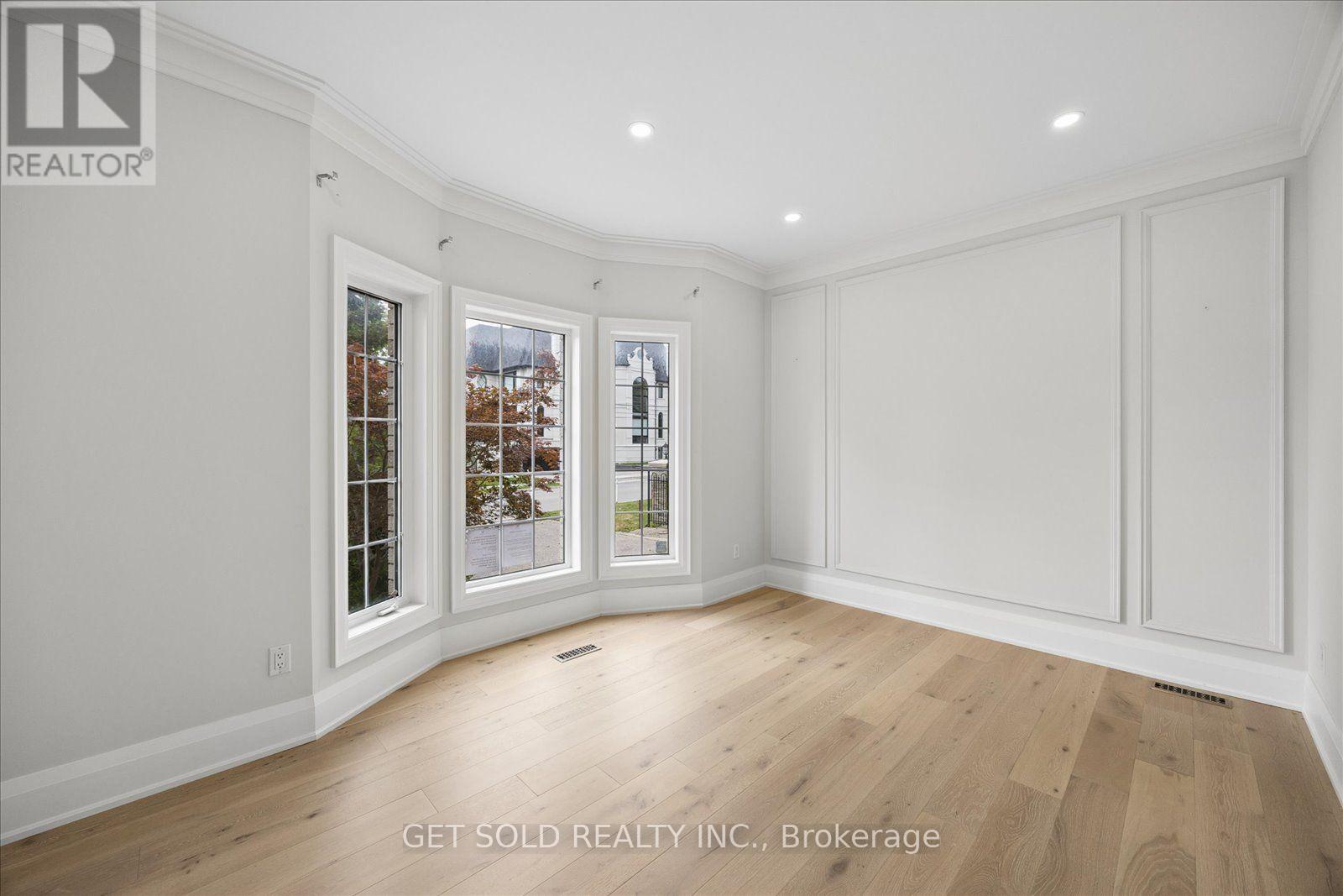 49 Pearson Avenue, Richmond Hill, Ontario L4C 6T3 - Photo 7 - N13662926