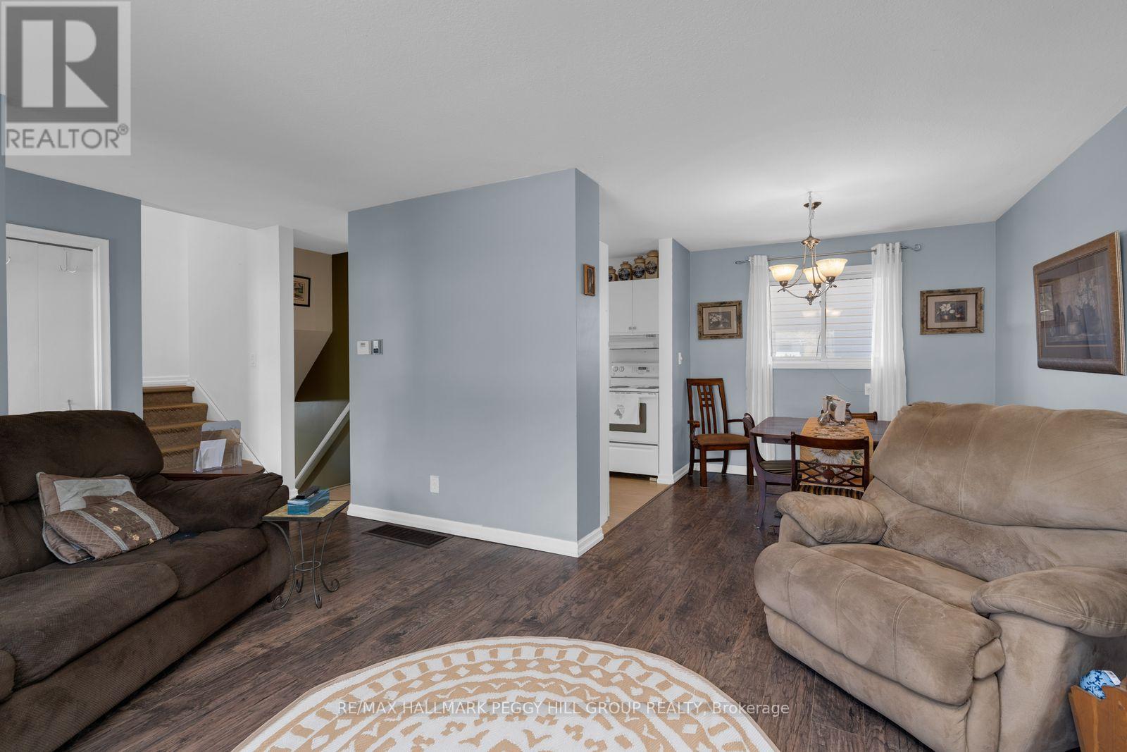 423 Mary Street, Orillia, Ontario  L3V 3G5 - Photo 4 - S13662954