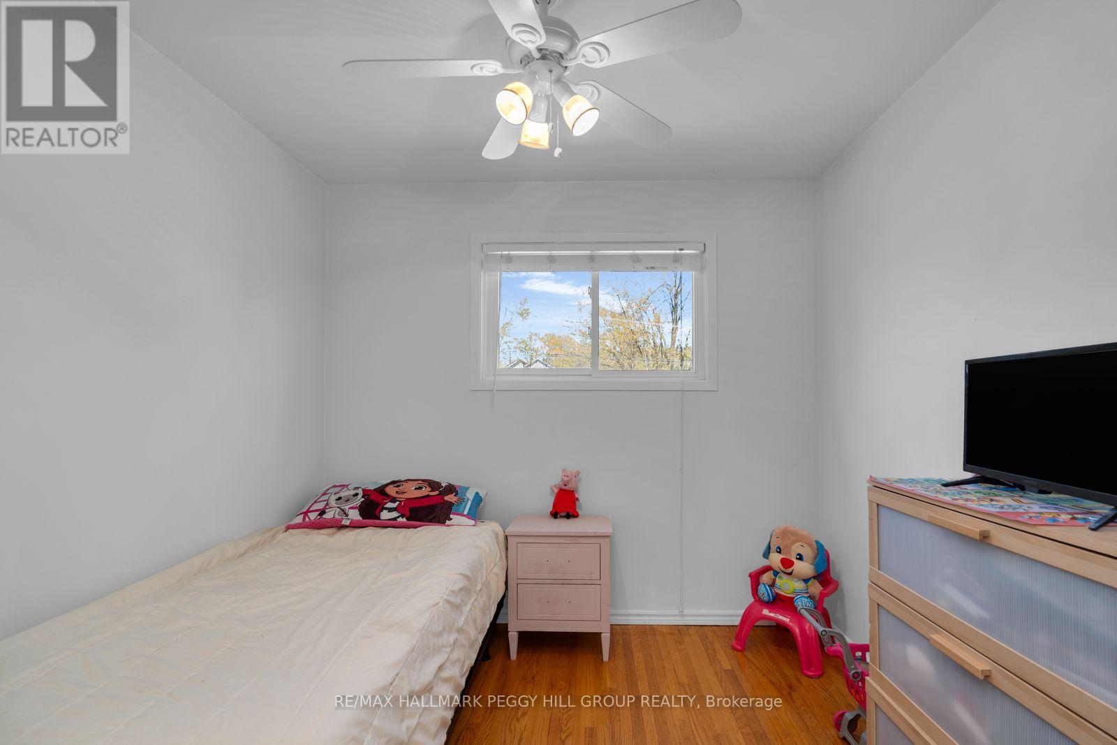423 Mary Street, Orillia, Ontario  L3V 3G5 - Photo 9 - S13662954