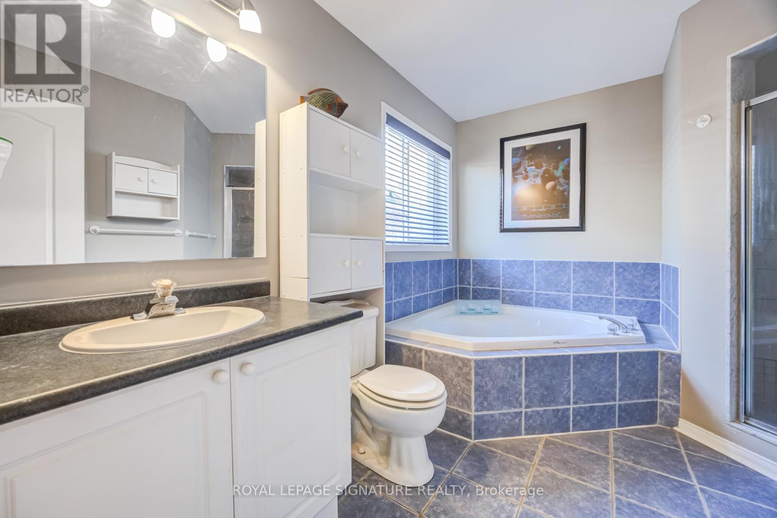 82 Belmont Boulevard, Halton Hills, Ontario  L7G 6E7 - Photo 18 - W13662904