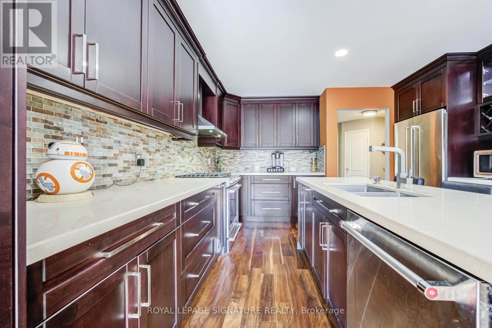 82 Belmont Boulevard, Halton Hills, Ontario  L7G 6E7 - Photo 8 - W13662904