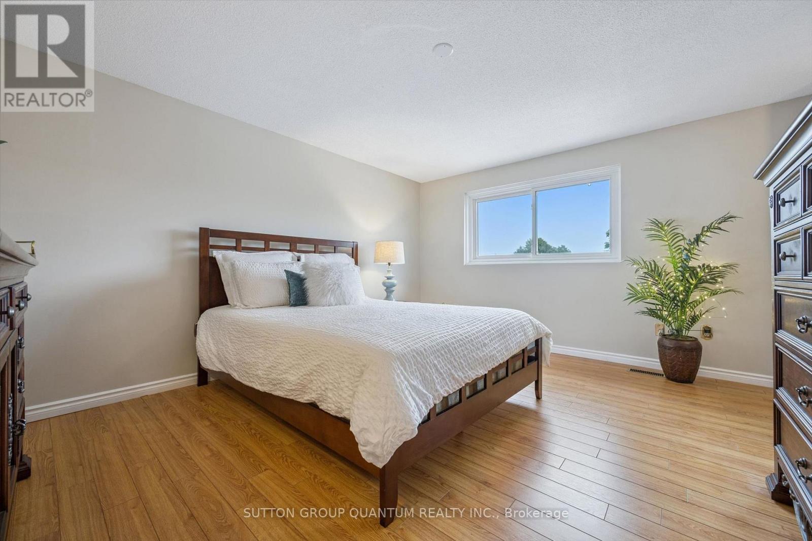 69 - 1558 Lancaster Drive, Oakville, Ontario  L6H 2Z4 - Photo 16 - W13662928