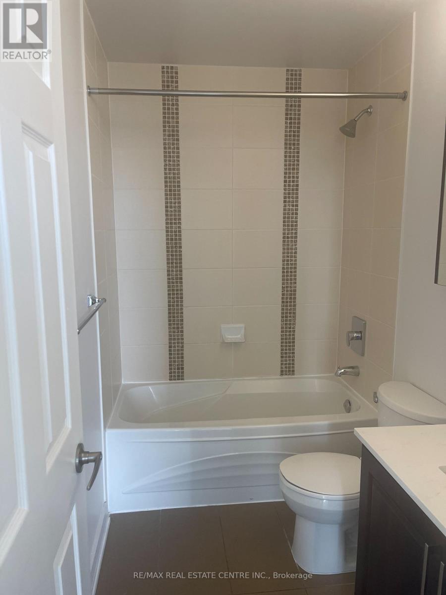 2104 - 4070 Confederation Parkway, Mississauga, Ontario L5B 0E9 - Photo 10 - W13662964