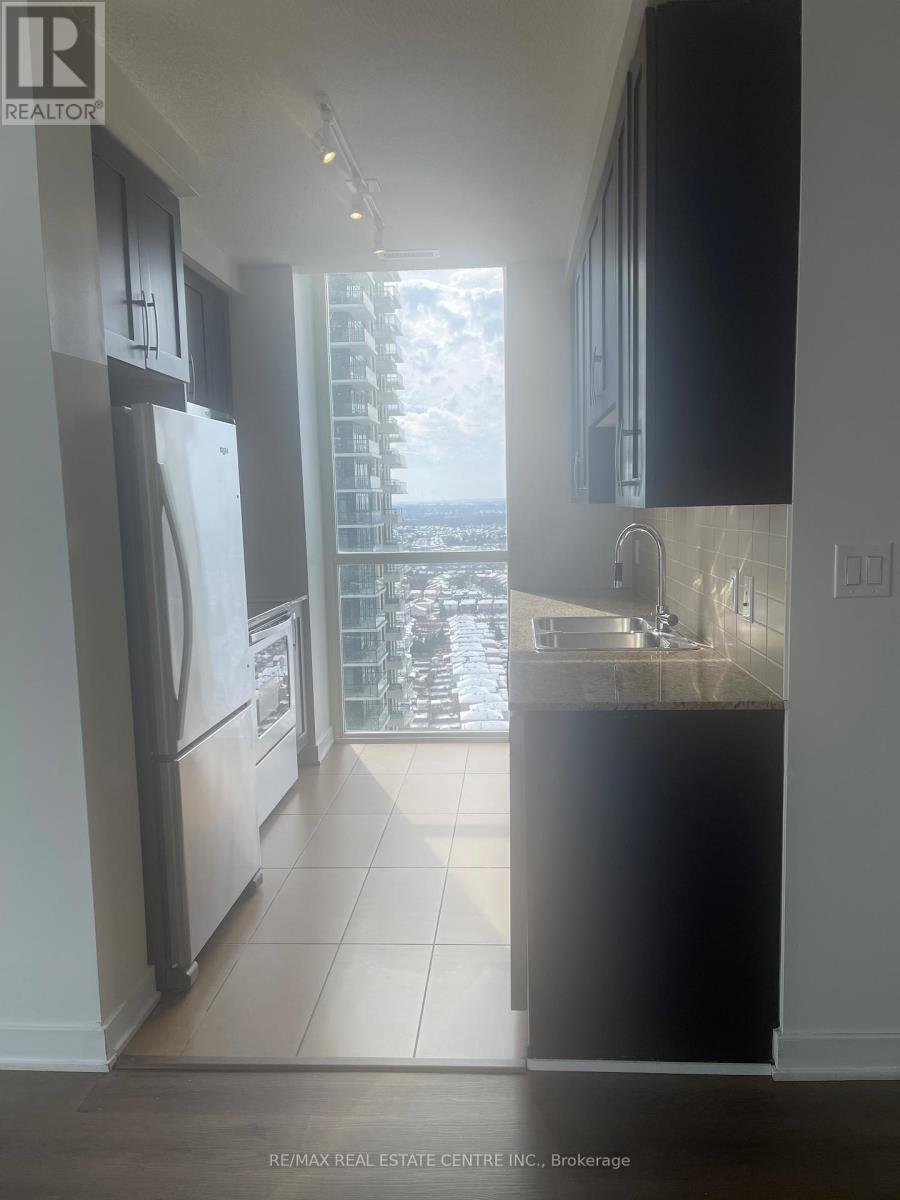 2104 - 4070 Confederation Parkway, Mississauga, Ontario L5B 0E9 - Photo 24 - W13662964