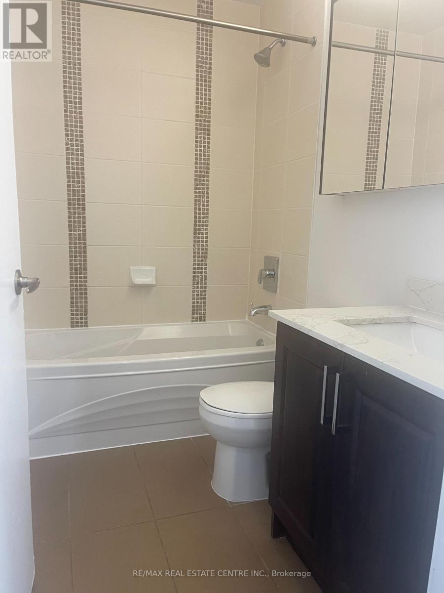 2104 - 4070 Confederation Parkway, Mississauga, Ontario L5B 0E9 - Photo 25 - W13662964