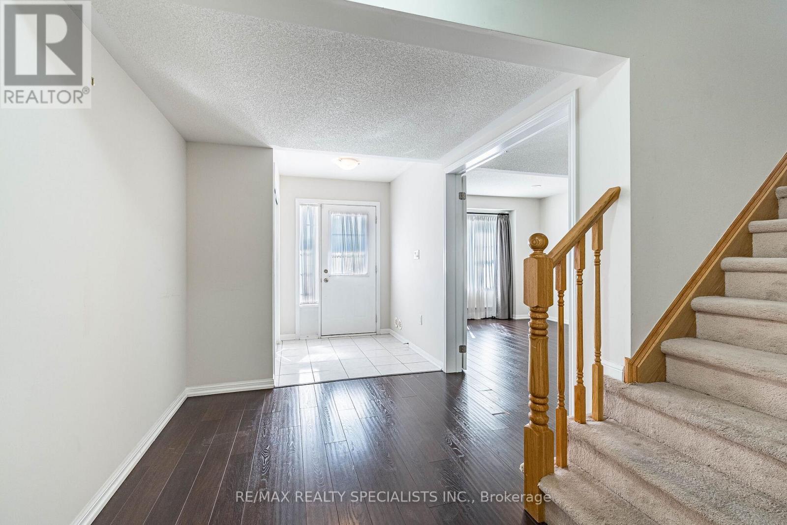 6 Agricola Road, Brampton, Ontario L7A 0T9 - Photo 7 - W13662988