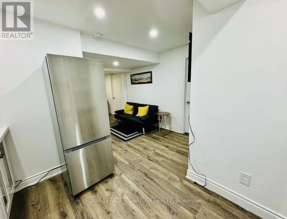 Bsmt - 83 Sunridge Street, Brampton, Ontario L7A 1J7 - Photo 11 - W13662996
