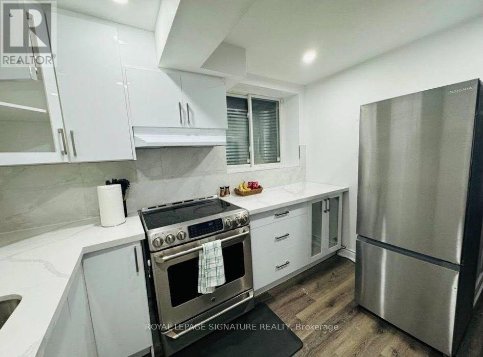 Bsmt - 83 Sunridge Street, Brampton, Ontario L7A 1J7 - Photo 2 - W13662996