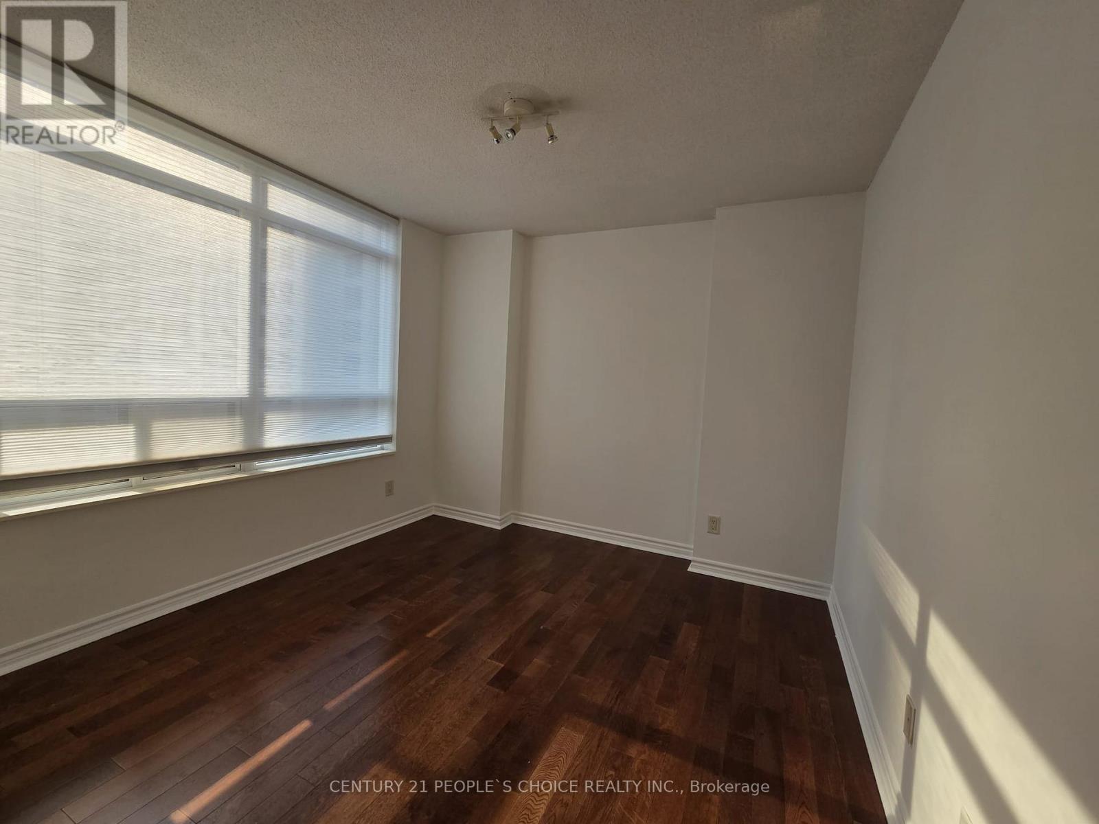 1806 - 3880 Duke Of York Boulevard, Mississauga, Ontario L5B 4M7 - Photo 19 - W13663020