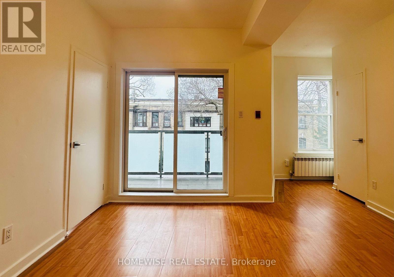 205 - 1 Triller Avenue, Toronto, Ontario M6K 3B7 - Photo 2 - W13663026