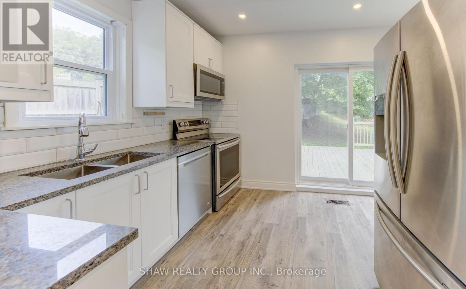69 Hungerford Road, Cambridge, Ontario N3C 2P7 - Photo 13 - X13662968