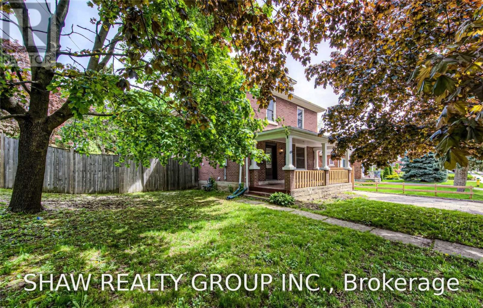 69 Hungerford Road, Cambridge, Ontario N3C 2P7 - Photo 2 - X13662968