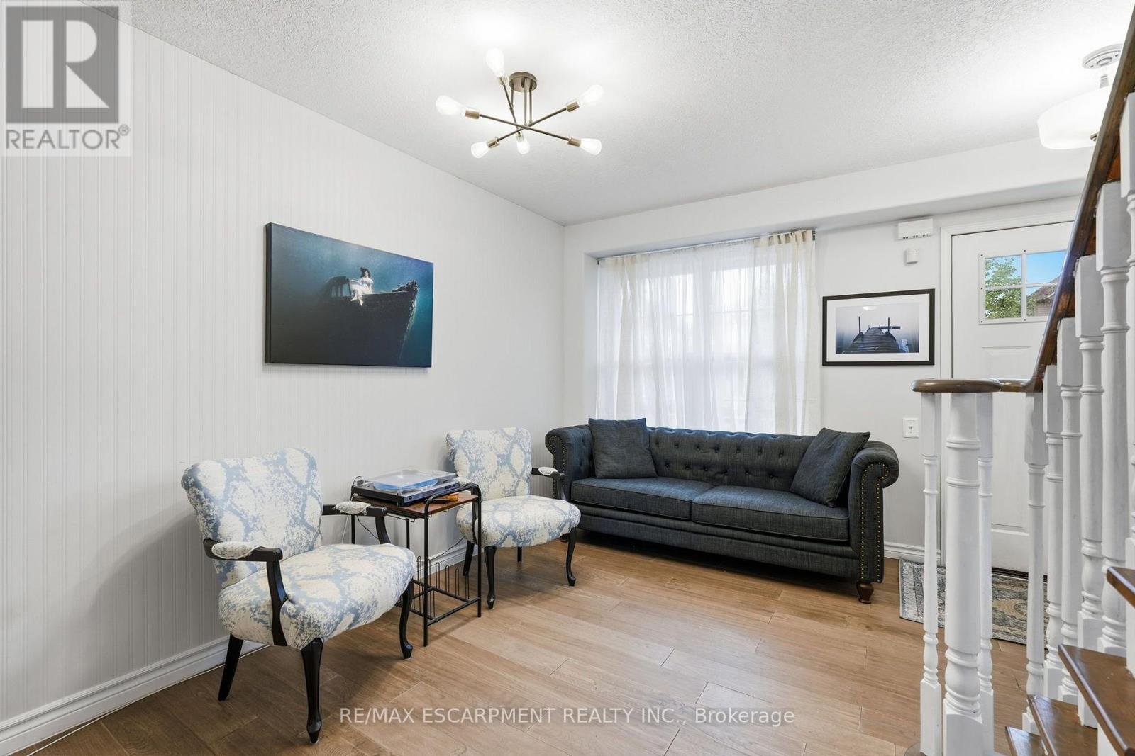 141 Cleghorn Drive, Hamilton, Ontario  L0R 1C0 - Photo 4 - X13663016