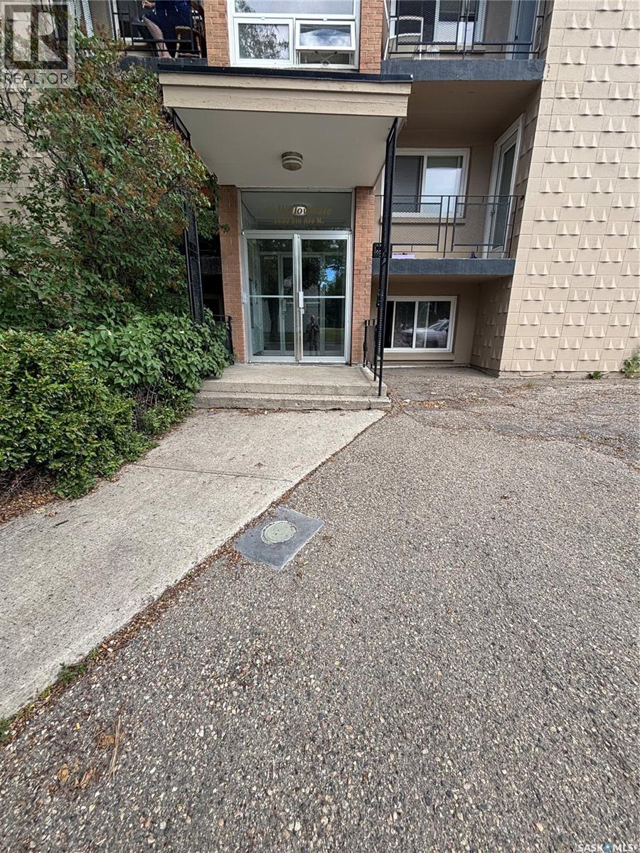 1 2620 5th Avenue N, Regina, Saskatchewan  S4R 5E5 - Photo 3 - SK045261