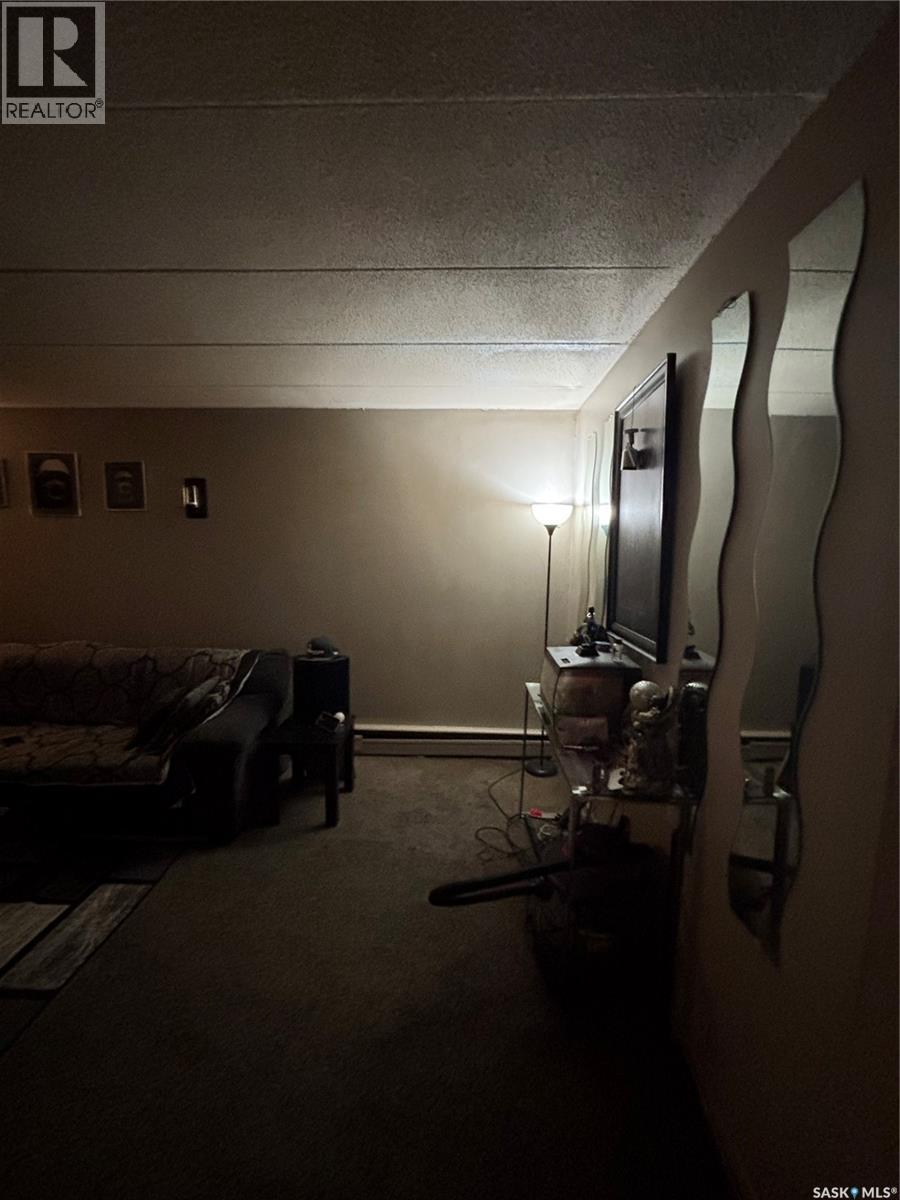 1 2620 5th Avenue N, Regina, Saskatchewan  S4R 5E5 - Photo 7 - SK045261