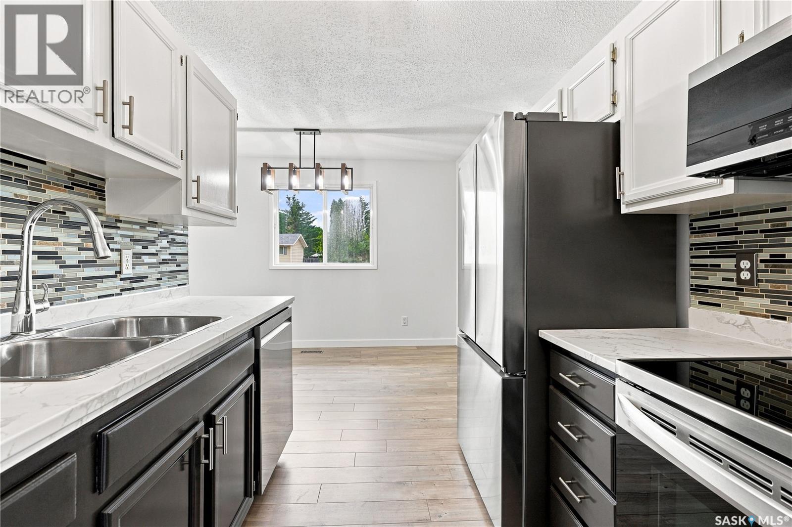 118 Dundurn Place, Saskatoon, Saskatchewan  S7M 4C3 - Photo 13 - SK045231