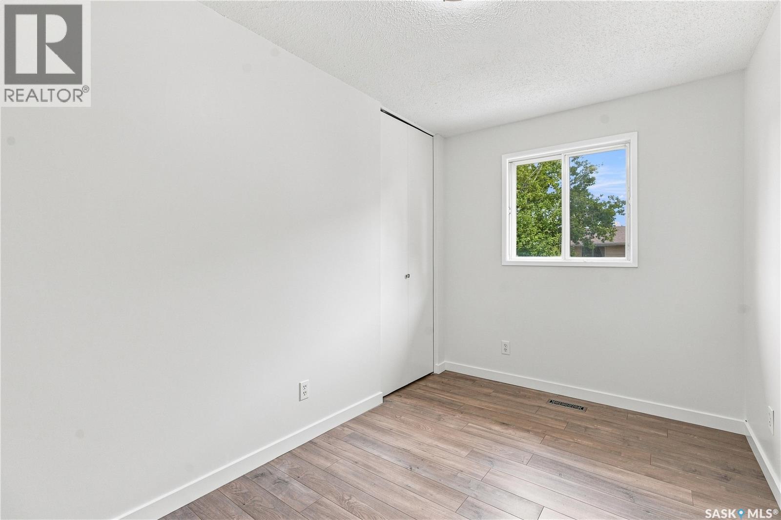 118 Dundurn Place, Saskatoon, Saskatchewan  S7M 4C3 - Photo 26 - SK045231
