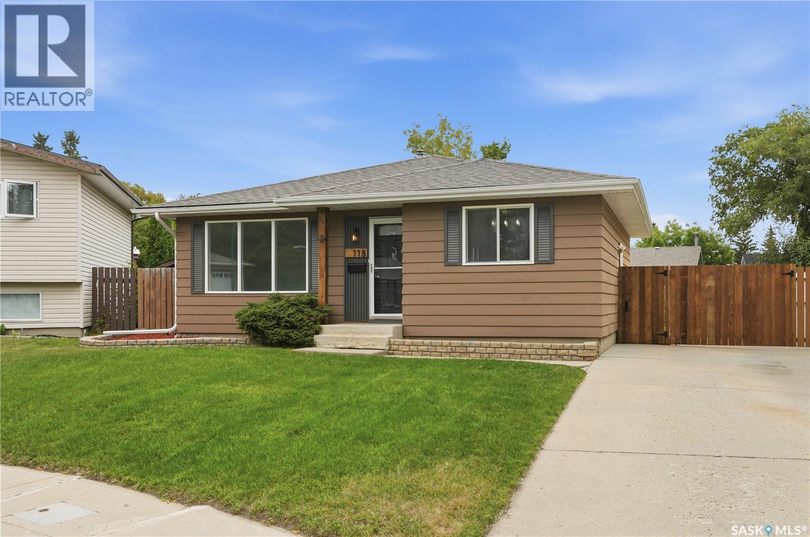 118 Dundurn Place, Saskatoon, Saskatchewan  S7M 4C3 - Photo 46 - SK045231