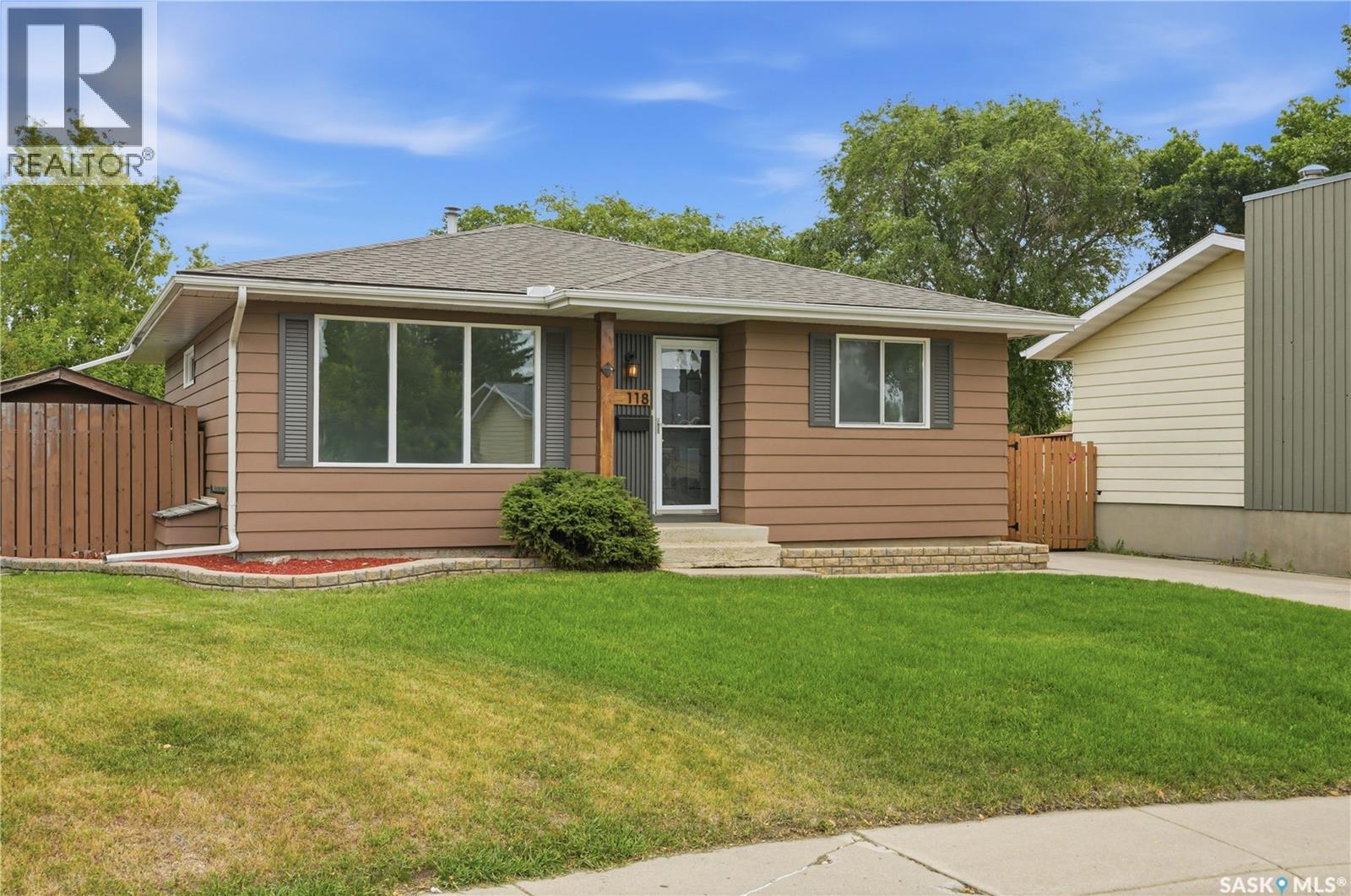 118 Dundurn Place, Saskatoon, Saskatchewan  S7M 4C3 - Photo 47 - SK045231