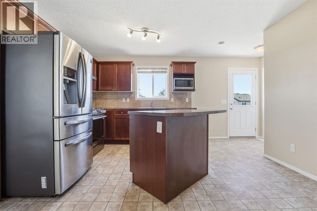260 Covemeadow Road NE, Calgary, Alberta  T3K 6E6 - Photo 9 - A2318448
