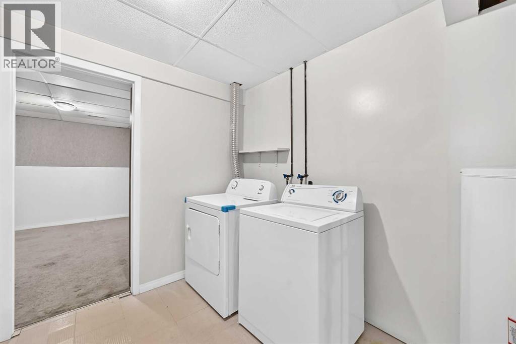 454 20 Avenue NW, Calgary, Alberta  T2M 1C4 - Photo 40 - A2322620