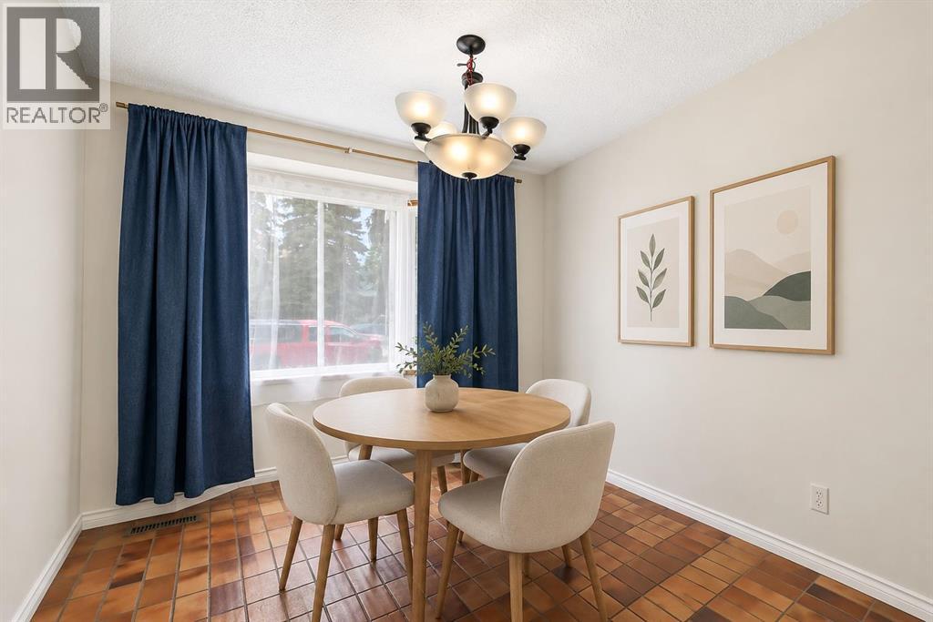 454 20 Avenue NW, Calgary, Alberta  T2M 1C4 - Photo 11 - A2322620