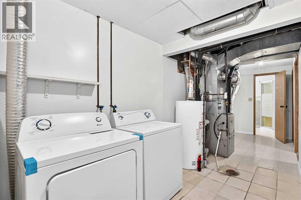 454 20 Avenue NW, Calgary, Alberta  T2M 1C4 - Photo 41 - A2322620