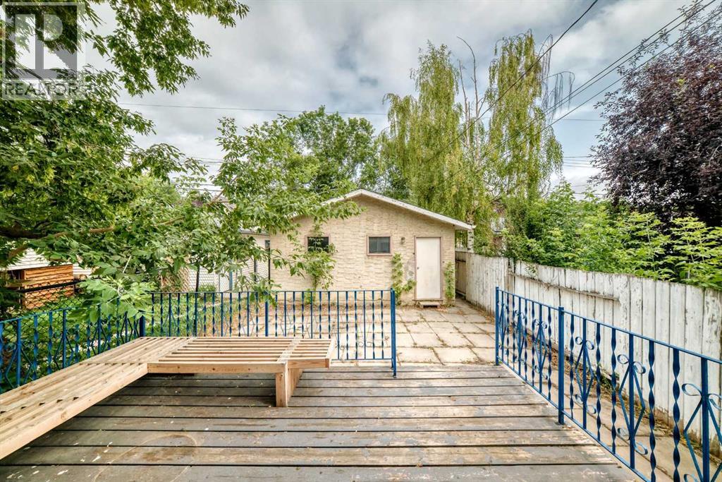 454 20 Avenue NW, Calgary, Alberta  T2M 1C4 - Photo 44 - A2322620