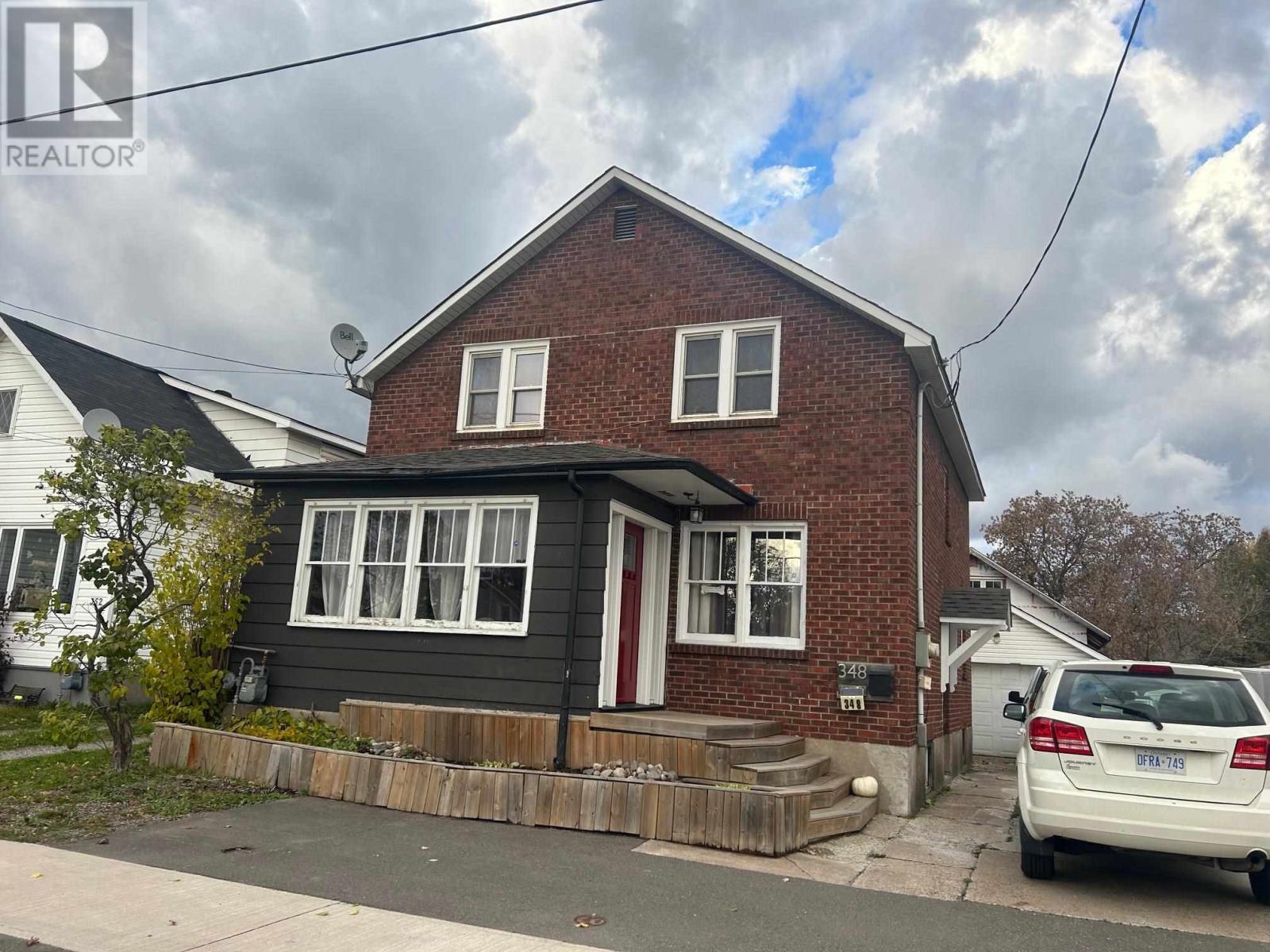 348 Sixth AVE, Sault Ste. Marie, Ontario