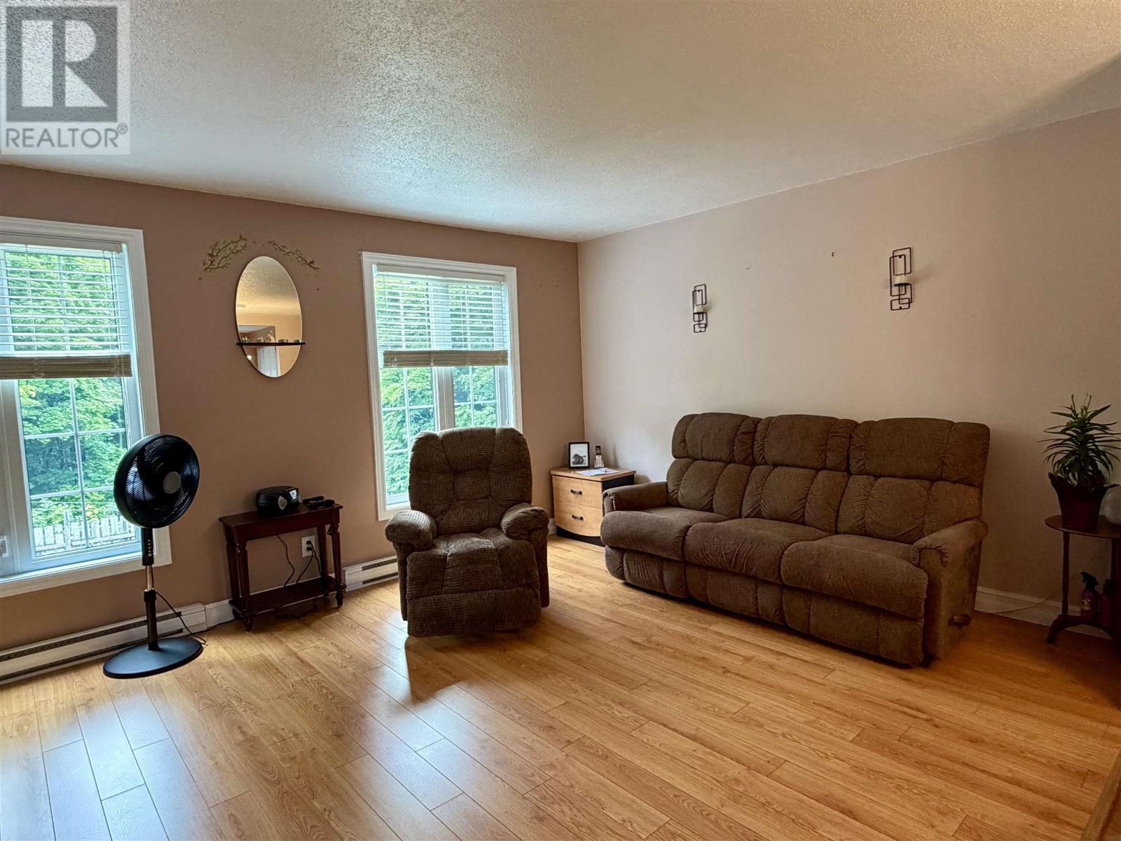 74 Frame Cres, Elliot Lake, Ontario  P5A 2S5 - Photo 11 - SM261472