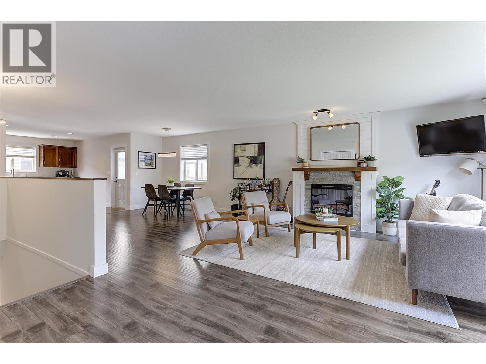 11392 Lodge Road Unit# 12, Lake Country, British Columbia  V4V 1X2 - Photo 4 - 10397098