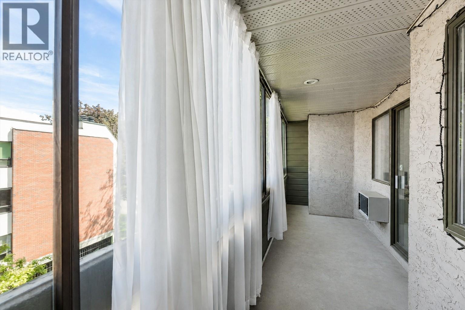 1056 Bernard Avenue Unit# 307, Kelowna, British Columbia  V1Y 8L7 - Photo 15 - 10396322