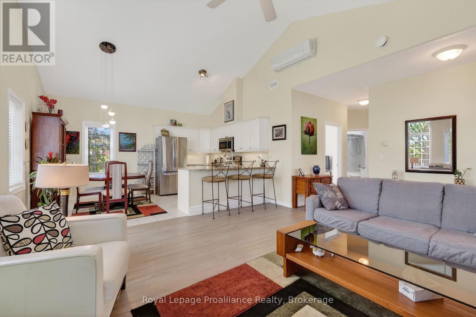 402 - 325 Densmore Road, Cobourg, Ontario  K9A 0E4 - Photo 11 - X13663076