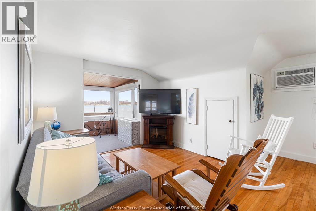 4182 Riverside Drive East, Windsor, Ontario  N8Y 1B5 - Photo 42 - 26014542