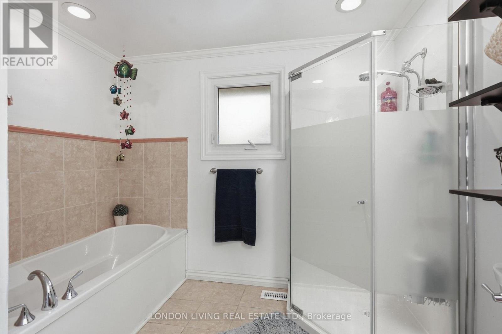 91 St Clair Court, London South, Ontario  N6J 3W1 - Photo 18 - X13663030