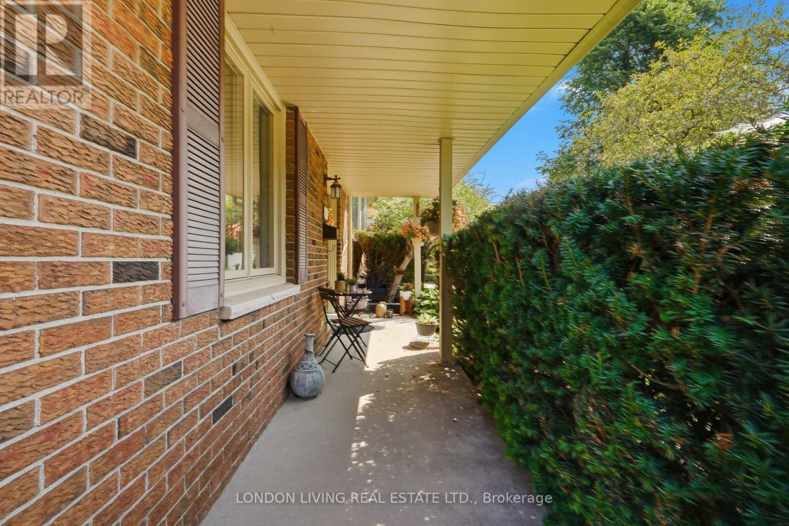 91 St Clair Court, London South, Ontario  N6J 3W1 - Photo 5 - X13663030