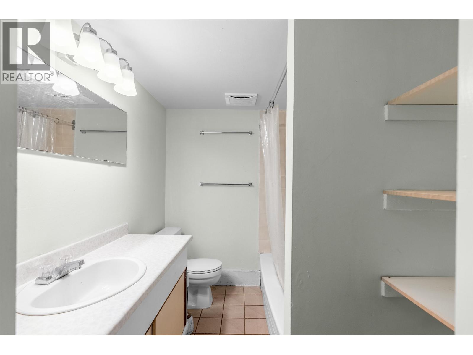 3425 W 8th Avenue, Vancouver, British Columbia  V6R 1Y6 - Photo 22 - R3126353