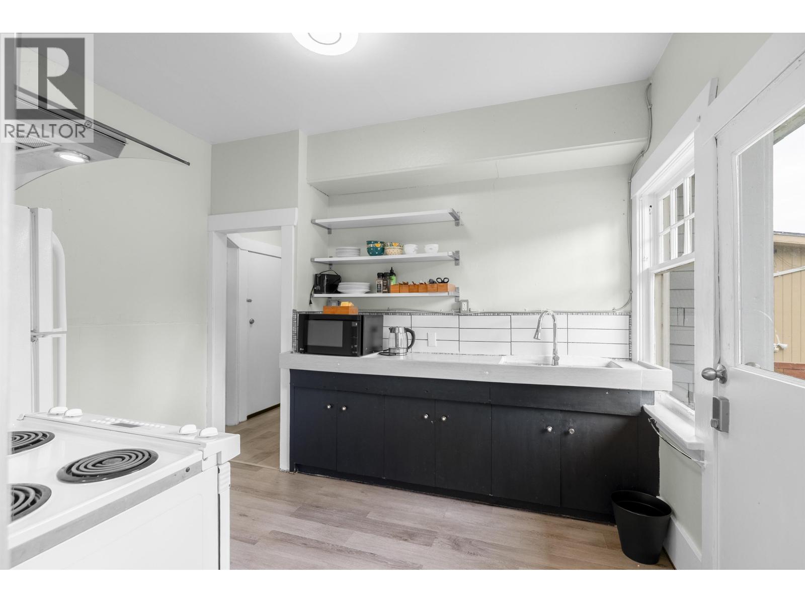 3425 W 8th Avenue, Vancouver, British Columbia  V6R 1Y6 - Photo 6 - R3126353
