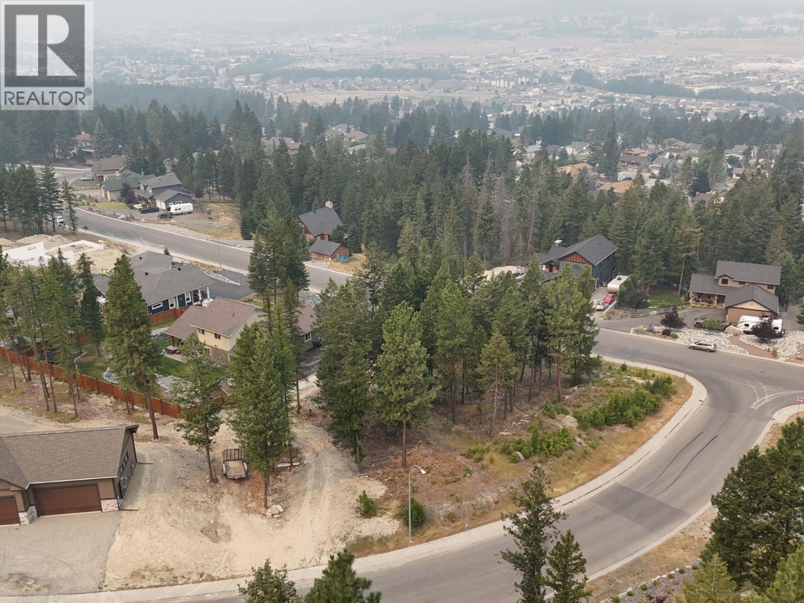 3532 Mount Royal Drive, Cranbrook, British Columbia  V1C 0C4 - Photo 4 - 10396771