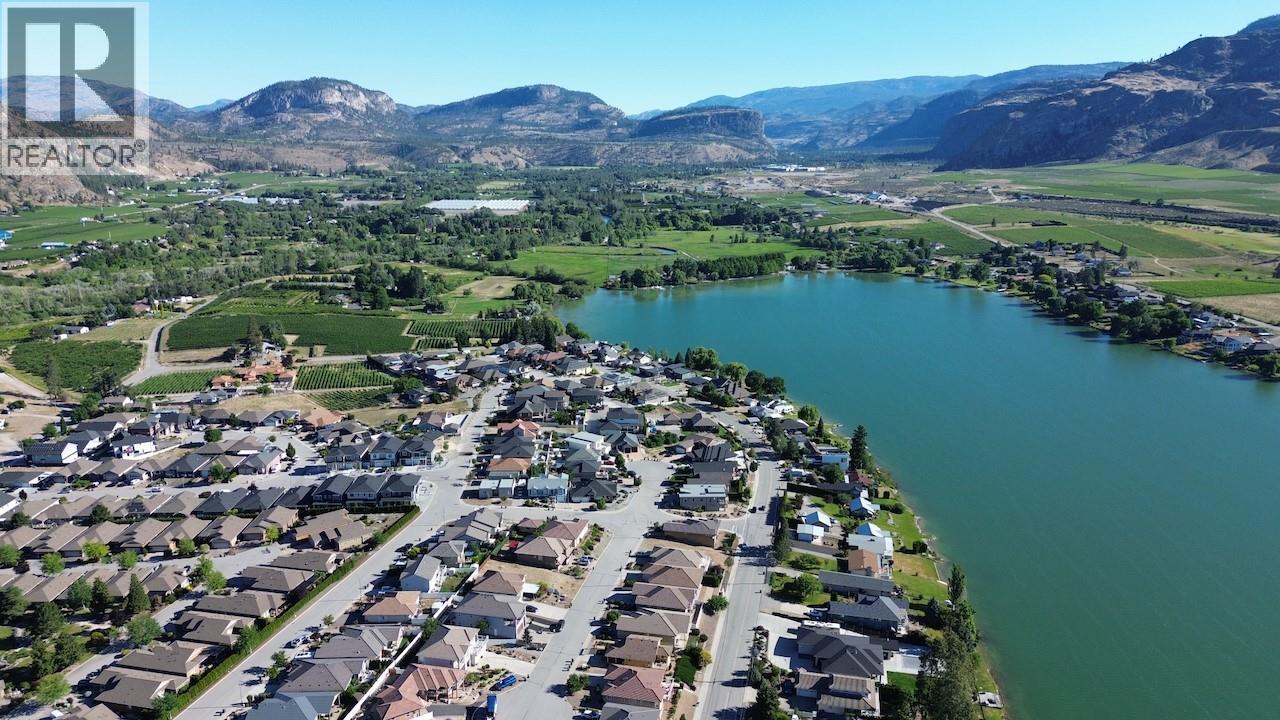 6951 Cabernet Place, Oliver, British Columbia  V0H 1T4 - Photo 12 - 10397334