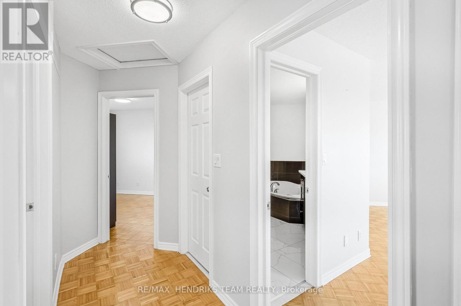 19 Mcbride Drive, St. Catharines, Ontario  L2S 3Y4 - Photo 17 - X13663130