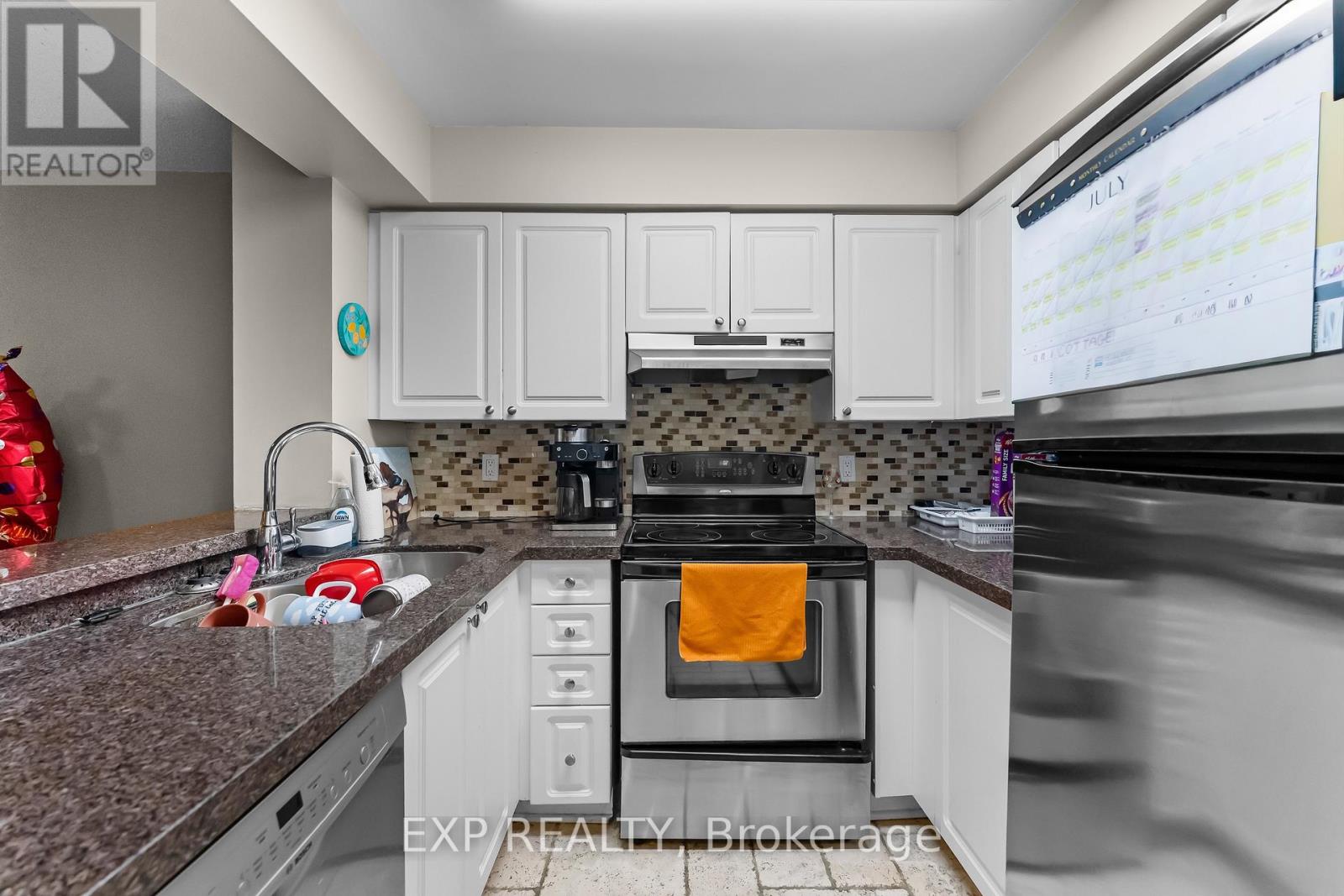 308 - 398 Eglinton Avenue E, Toronto, Ontario M4P 3H8 - Photo 8 - C13660606