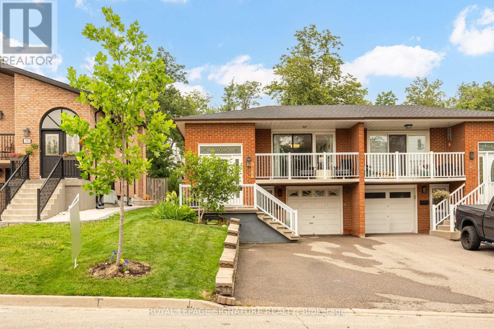 199 CHALFIELD LANE, Mississauga, Ontario
