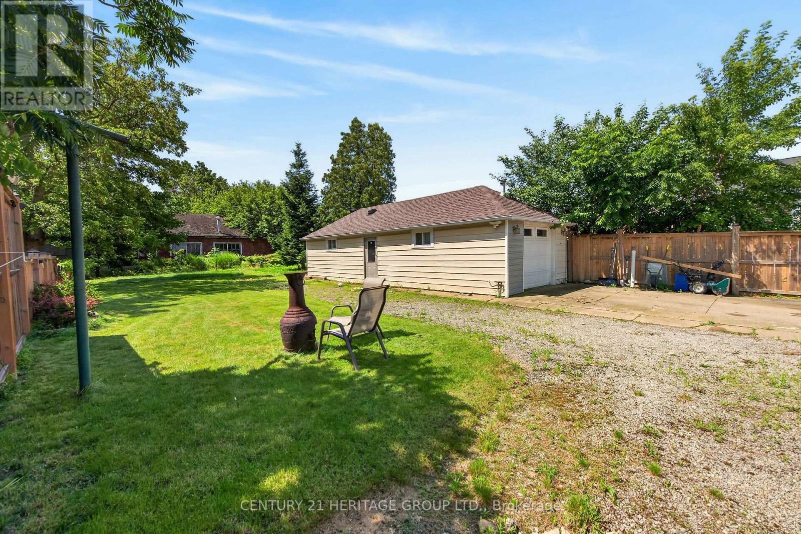 208 Carlton Street, St. Catharines, Ontario  L2R 1S6 - Photo 41 - X13526382
