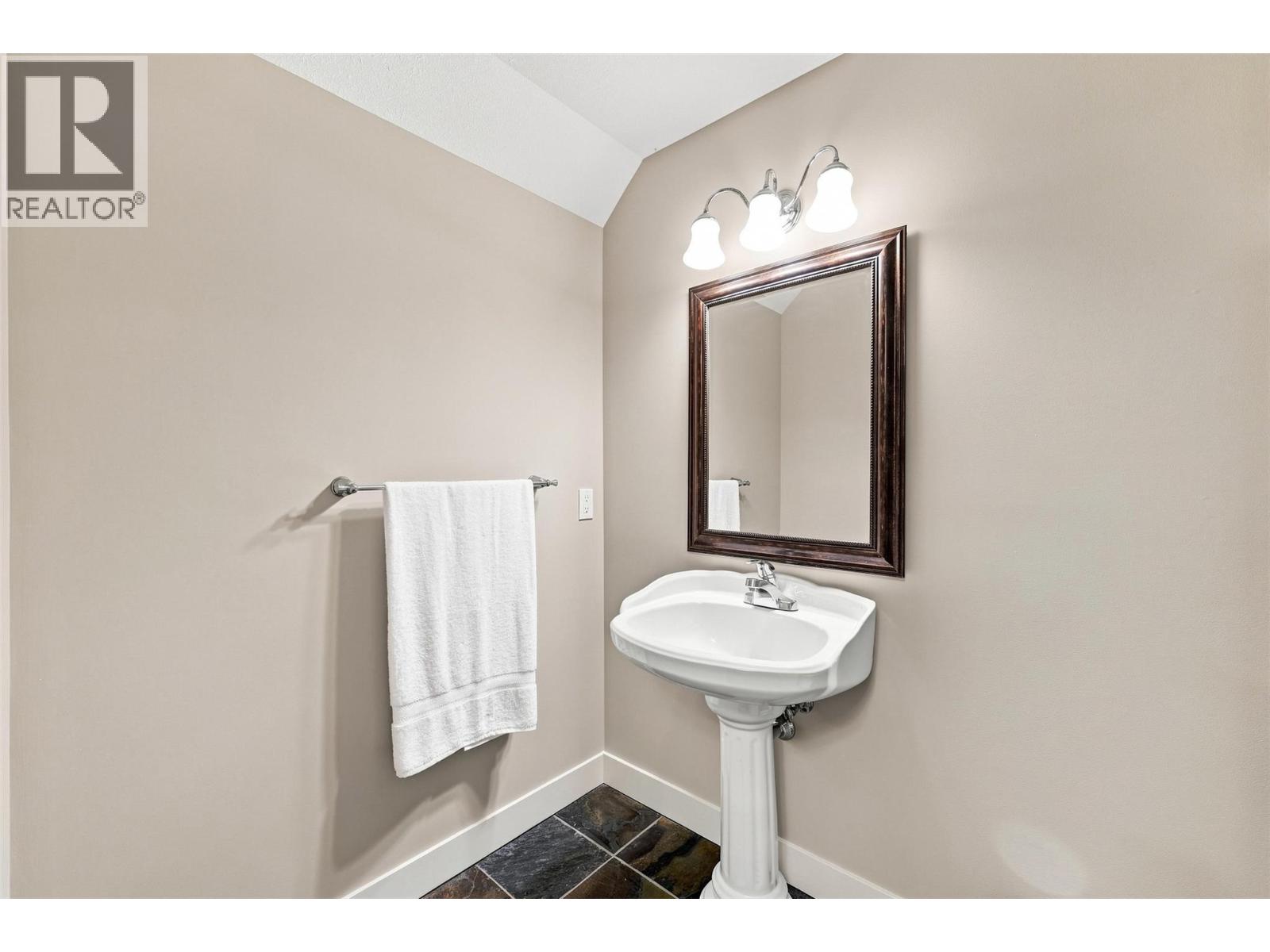 2020 Pinegrass Court, Kamloops, British Columbia  V1S 2B6 - Photo 61 - 10397387