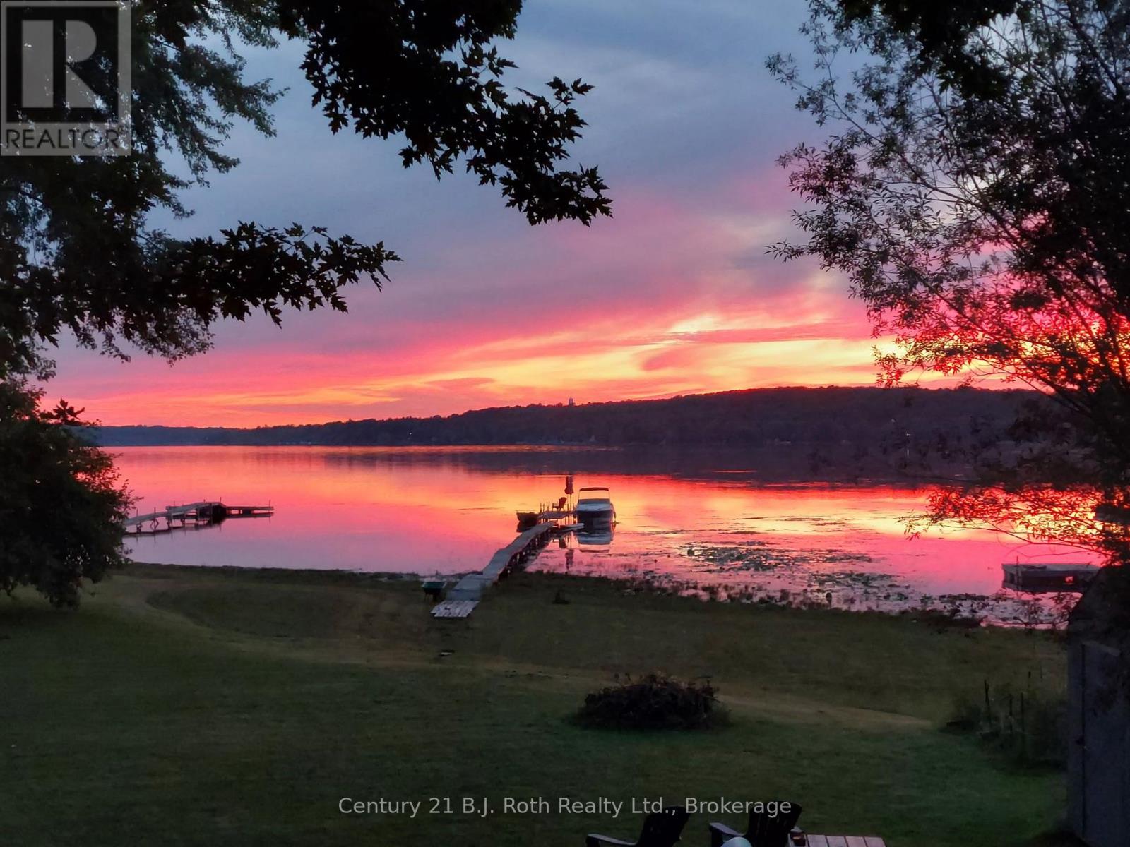 95 MASKINONGE ROAD, tay, Ontario