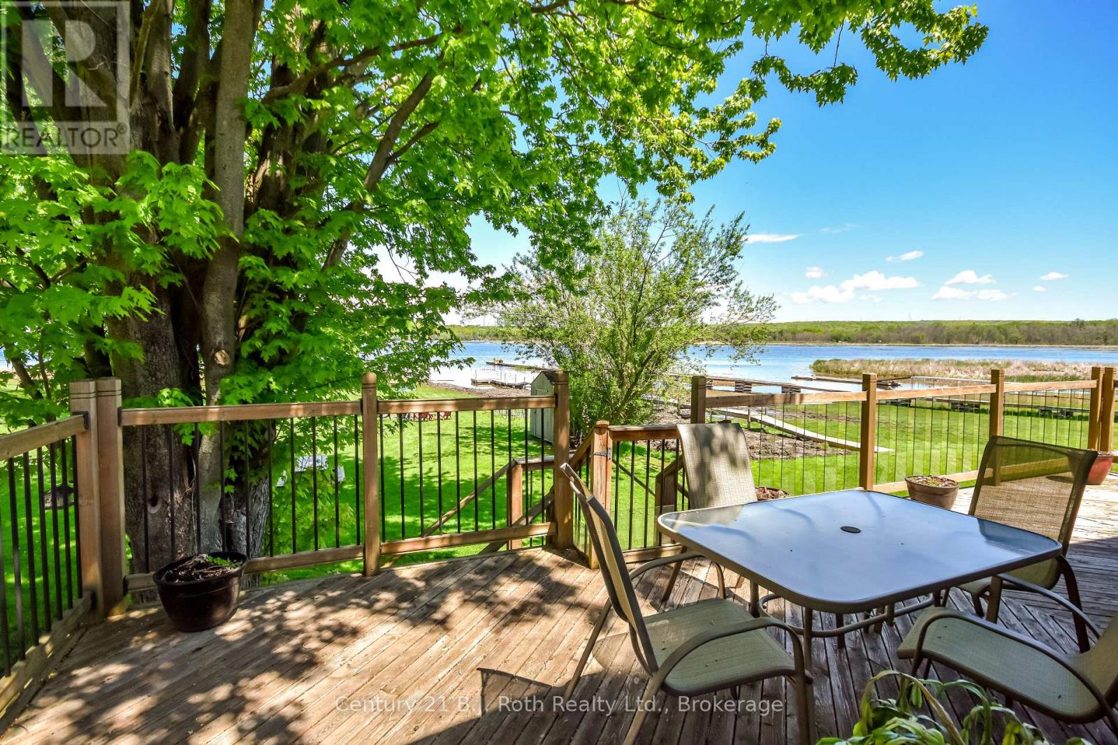 95 Maskinonge Road, Tay, Ontario L0K 2A0 - Photo 13 - S13663056