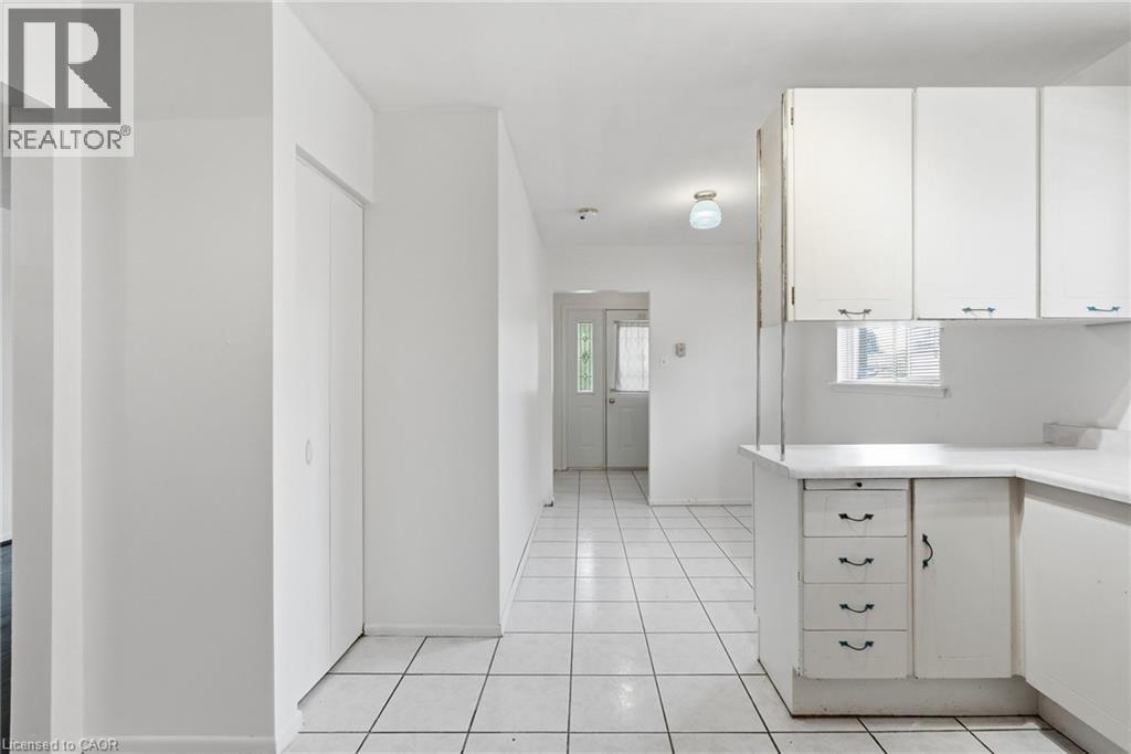 2469 Padstow Crescent, Mississauga, Ontario  L5J 2G2 - Photo 10 - 40853850