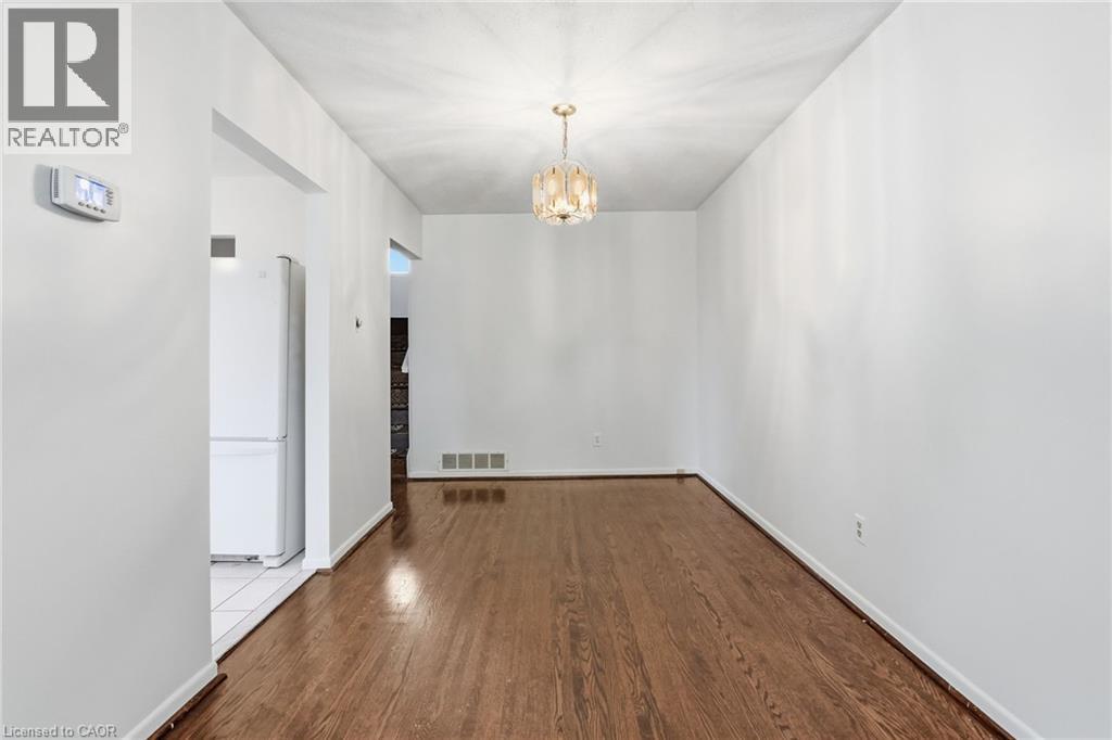 2469 Padstow Crescent, Mississauga, Ontario  L5J 2G2 - Photo 11 - 40853850